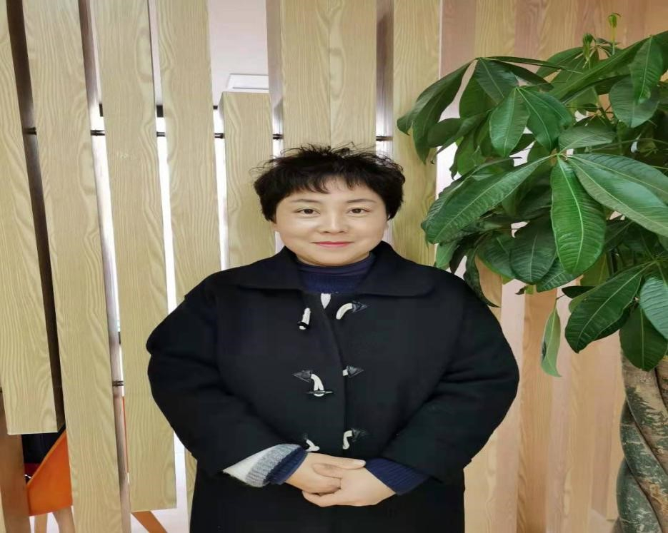 杨素青